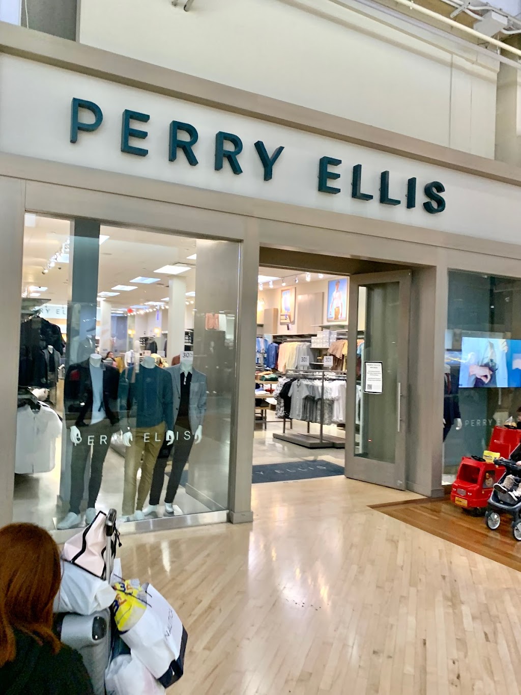 Perry Ellis | 1 Mills Cir Space #621, Ontario, CA 91764, USA | Phone: (909) 484-2923