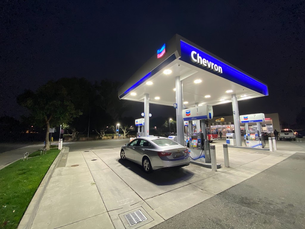 Chevron | 17561 MacArthur Blvd, Irvine, CA 92614, USA | Phone: (949) 261-2170