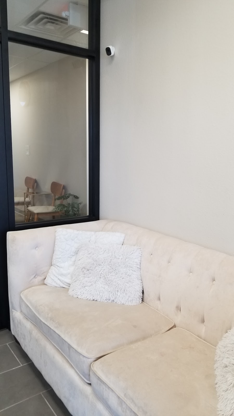 Olivine Salon Suites | 2901 N US 75-Central Expy 1000 Suite #125, Plano, TX 75075, USA | Phone: (469) 682-8225