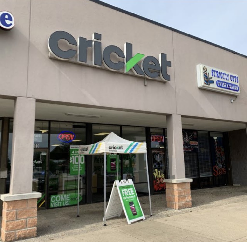 Cricket Wireless Authorized Retailer | 719 N Hampton Rd #209, DeSoto, TX 75115, USA | Phone: (972) 920-5905