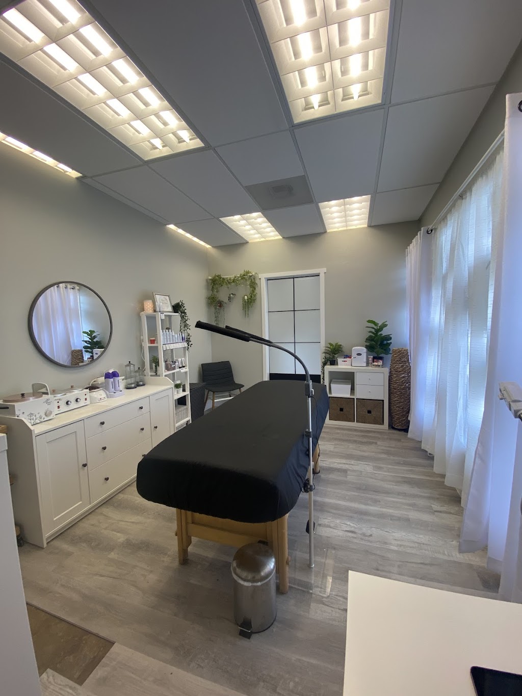 Nora’s Beauty Room | 11863 S Inglewood Ave, Hawthorne, CA 90250 | Phone: (424) 200-2109