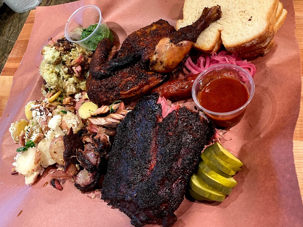 Cuckoos Nest BBQ | 2600 Ladybird Dr, Calabasas, CA 91302, USA | Phone: (310) 569-2726