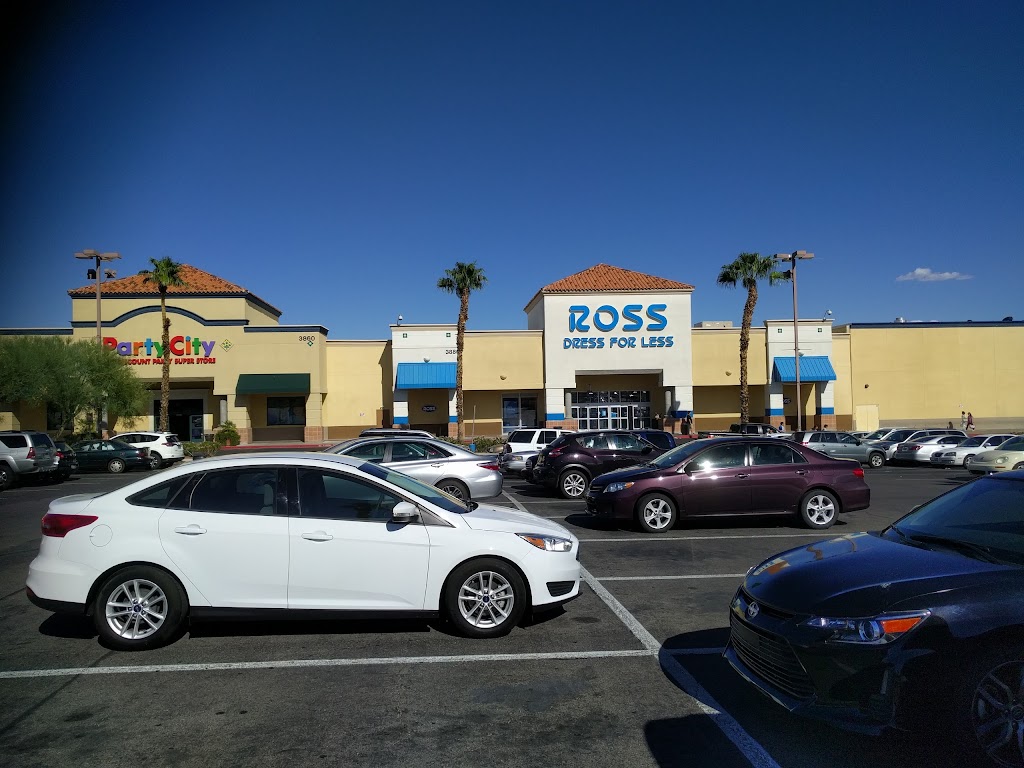 Ross Dress for Less | 3880 S Maryland Pkwy, Las Vegas, NV 89119, USA | Phone: (702) 474-4190