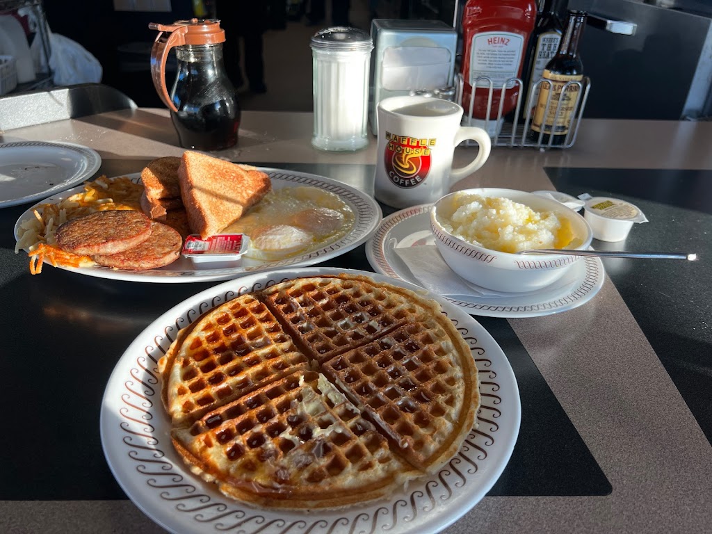 Waffle House | 6840 Franklin Lebanon Rd, Franklin, OH 45005, USA | Phone: (937) 746-6830