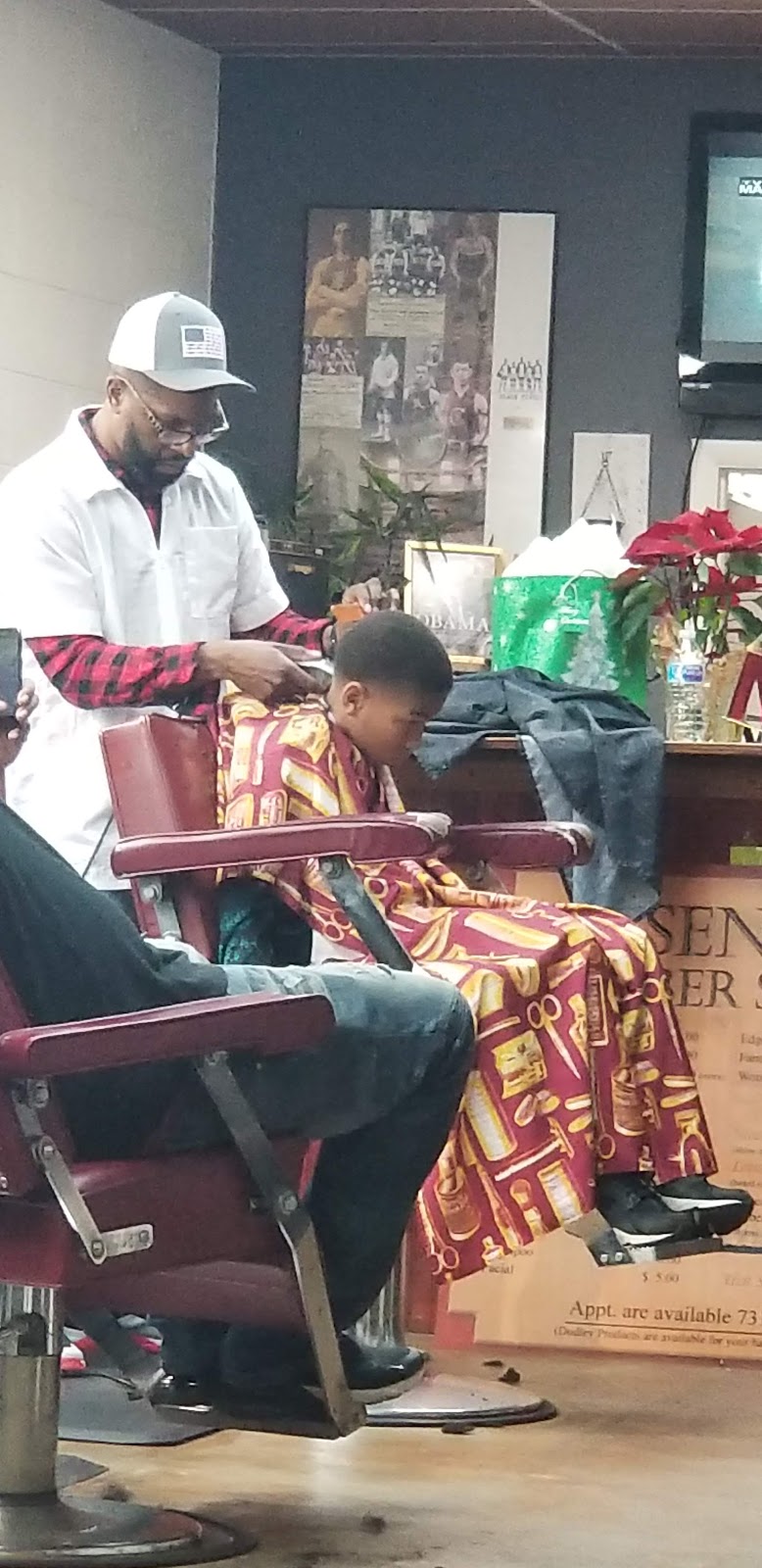 Essence Luxury Barber Shop | 801 Bell Rd, Antioch, TN 37013, USA | Phone: (615) 731-6447