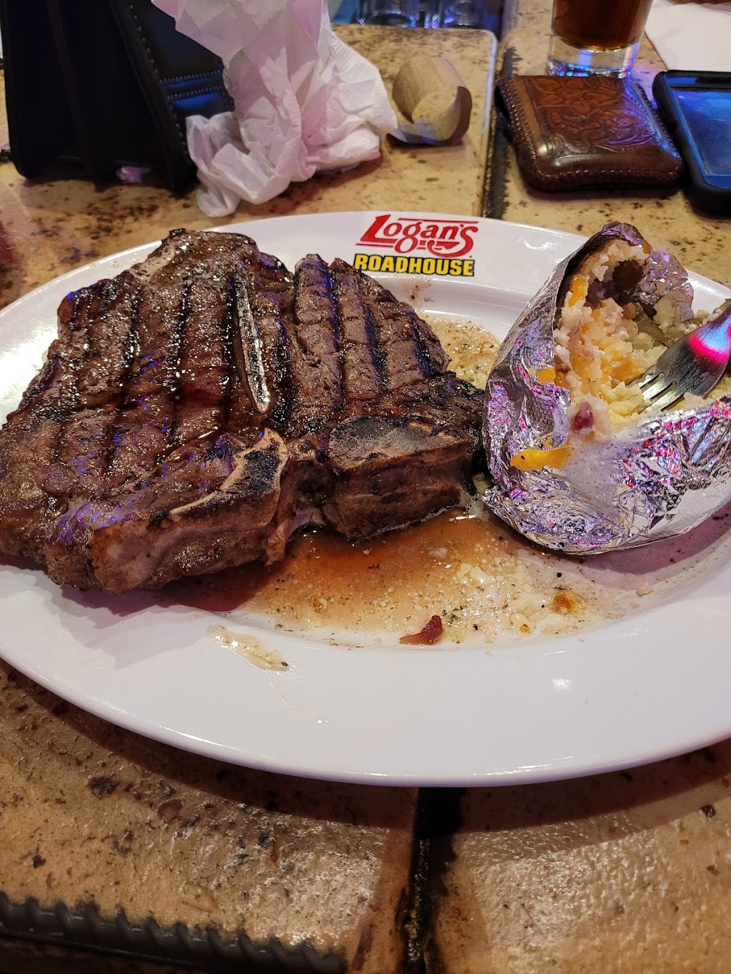 Logans Roadhouse | 1125 N Burleson Blvd, Burleson, TX 76028, USA | Phone: (817) 447-3504