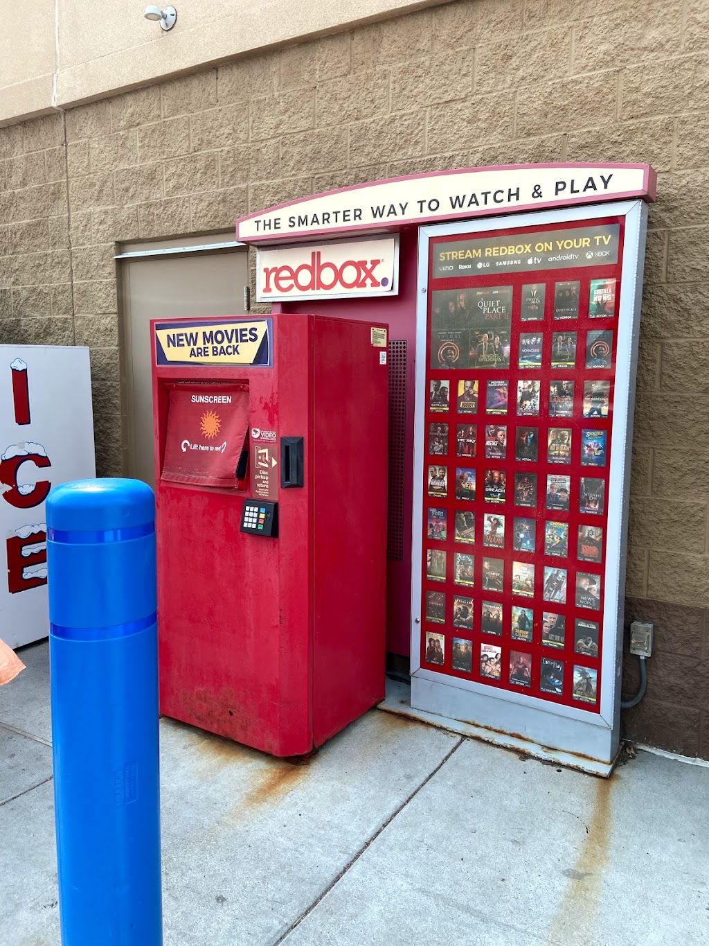 Redbox | 255 Triangle Ln N, Jordan, MN 55352, USA | Phone: (866) 733-2693