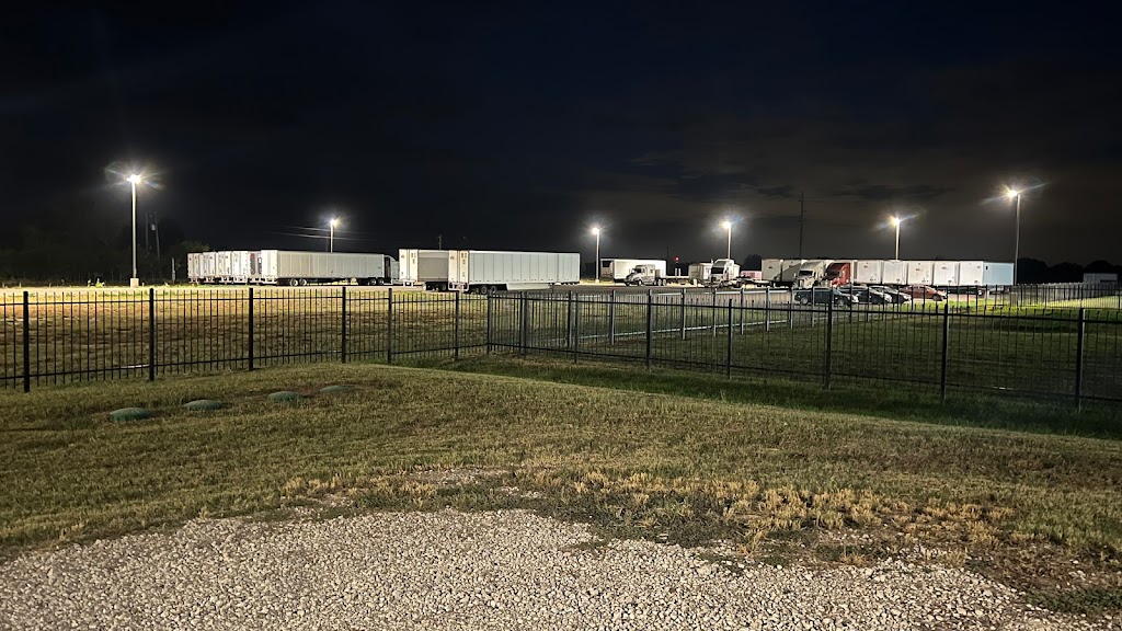 DFW Truck & Equipment Parking | 3880 TX-34, Greenville, TX 75402, USA | Phone: (469) 918-3514