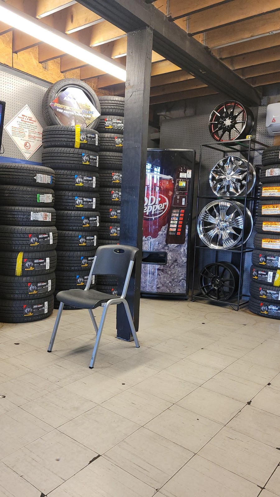 C & M Tires LLC | 3511 N Yarbrough Dr, El Paso, TX 79925, USA | Phone: (915) 593-3336