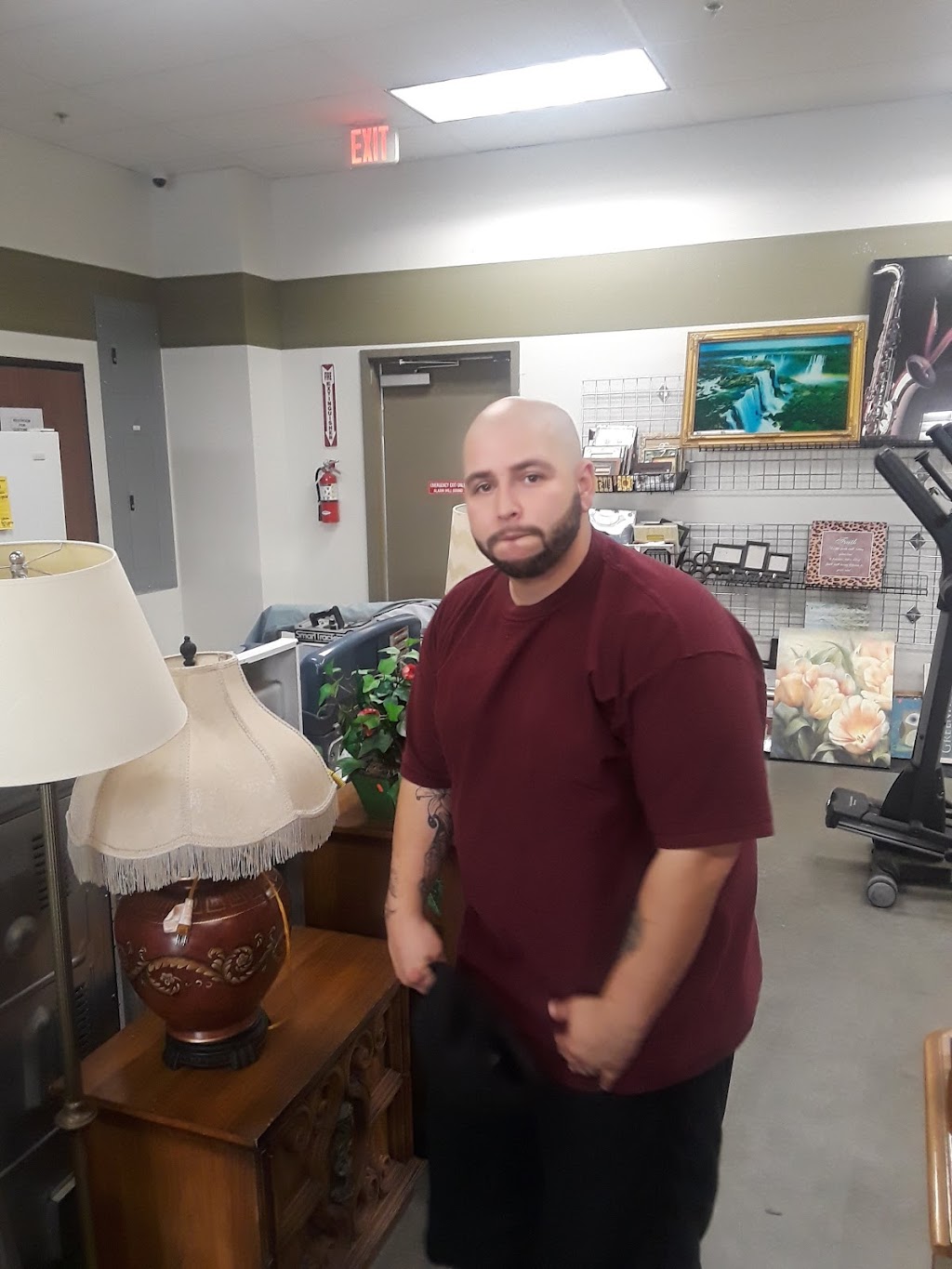 Bolos Barber Shop | 1221 N State St A, San Jacinto, CA 92583, USA | Phone: (909) 554-0352 Bolos Barber Shop | 1221 N State St A, San Jacinto, CA 92583, USA | Phone: (909) 554-0352