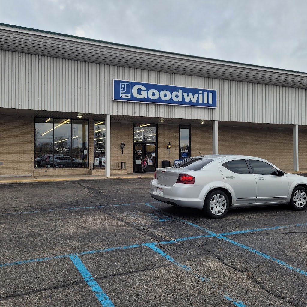 Goodwill | 24799 US-23, Circleville, OH 43113, USA | Phone: (740) 672-3142