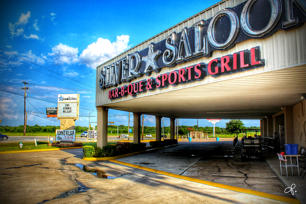 Silver Saloon | 1708 TX-34, Terrell, TX 75160, USA | Phone: (972) 524-7111