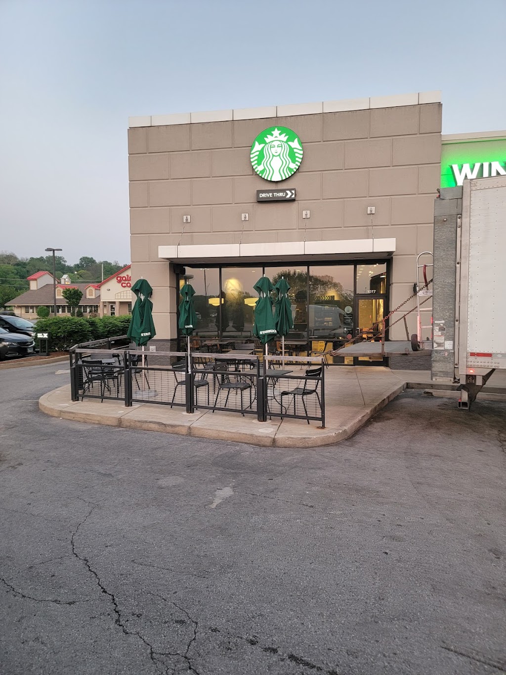 Starbucks | 1077 Collinsville Crossing Blvd, Collinsville, IL 62234, USA | Phone: (618) 343-9062