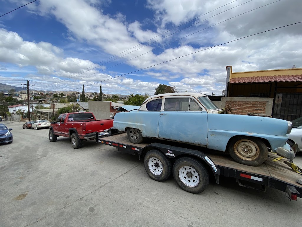 Bross Towing Services | Janitzio 968, Lazaro Cardenas, 21490 Tecate, B.C., Mexico | Phone: 664 333 0612