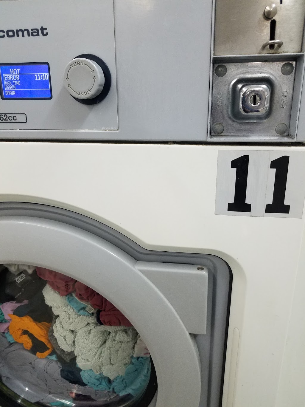Turney Coin Laundry 2 | 5609 Turney Rd, Garfield Heights, OH 44125, USA | Phone: (440) 533-1914