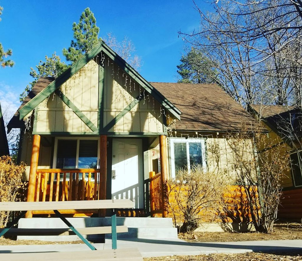 Bear Creek Resort | 40210 Big Bear Blvd, Big Bear Lake, CA 92315, USA | Phone: (877) 428-9335