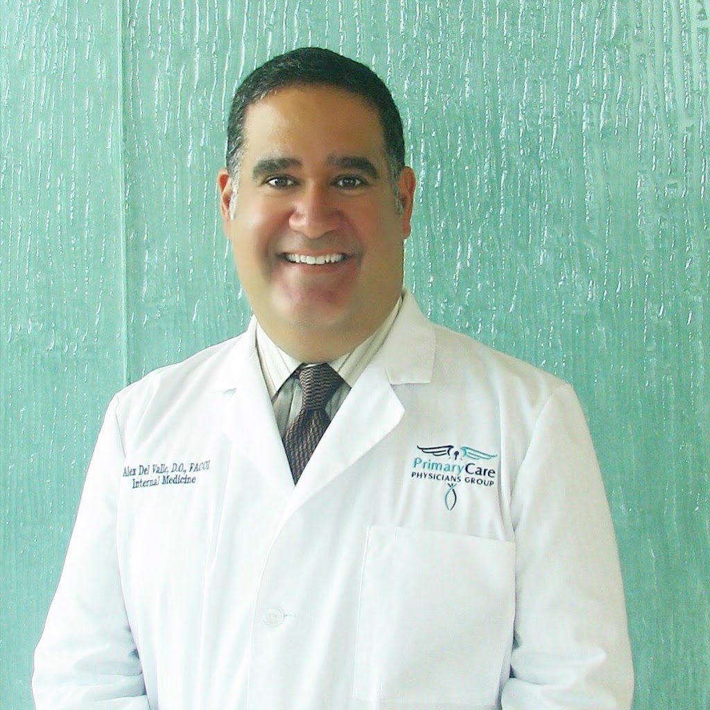 Dr. Alejandro Del Valle, DO - Privamedis Concierge Medicine | 4308 Alton Rd #880, Miami Beach, FL 33140, USA | Phone: (305) 604-2888