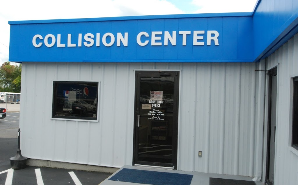 Robert Woodall Collision Center | 1065 Riverside Dr, Danville, VA 24540, USA | Phone: (434) 766-0038