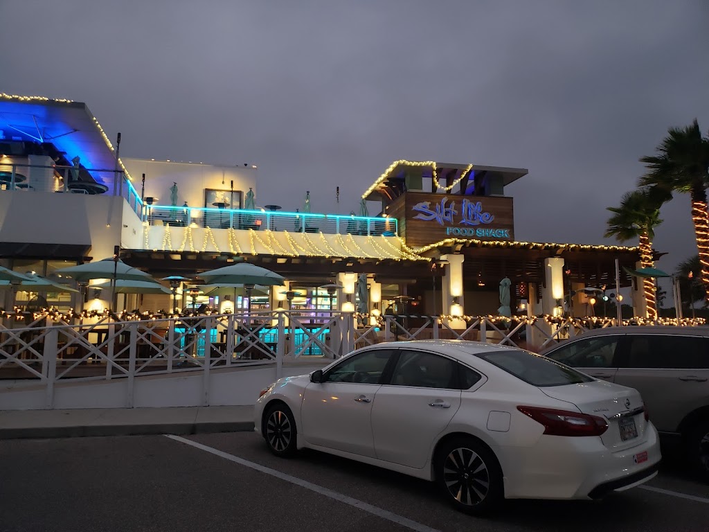 Salt Life Food Shack | 17 N Fletcher Ave, Fernandina Beach, FL 32034, USA | Phone: (904) 432-7385