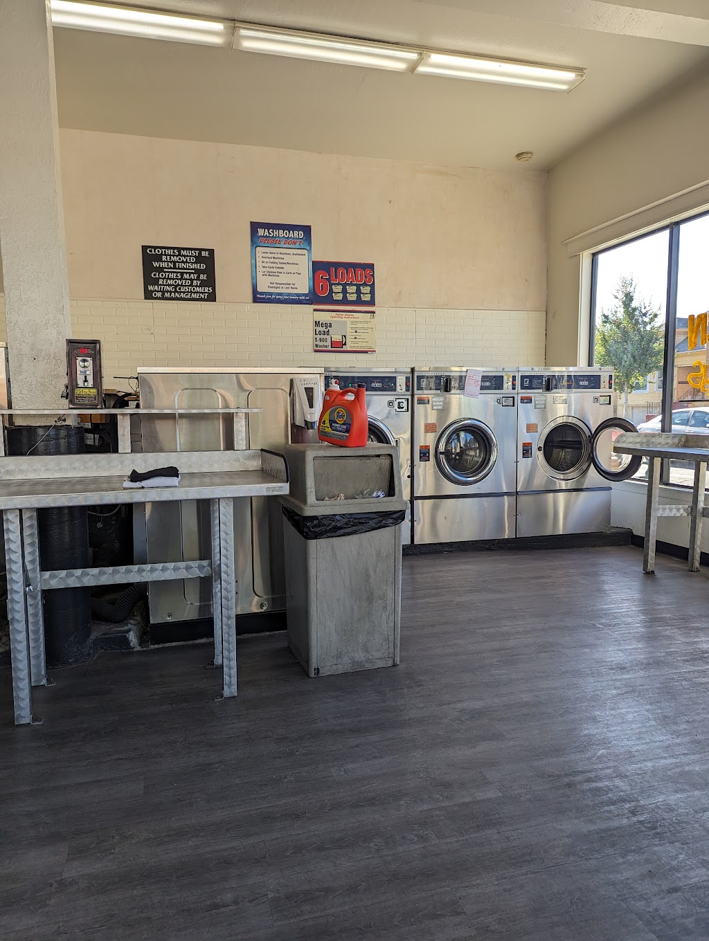 Washboard Coin Laundry | 1198 Park St, Alameda, CA 94501, USA | Phone: (925) 285-8954