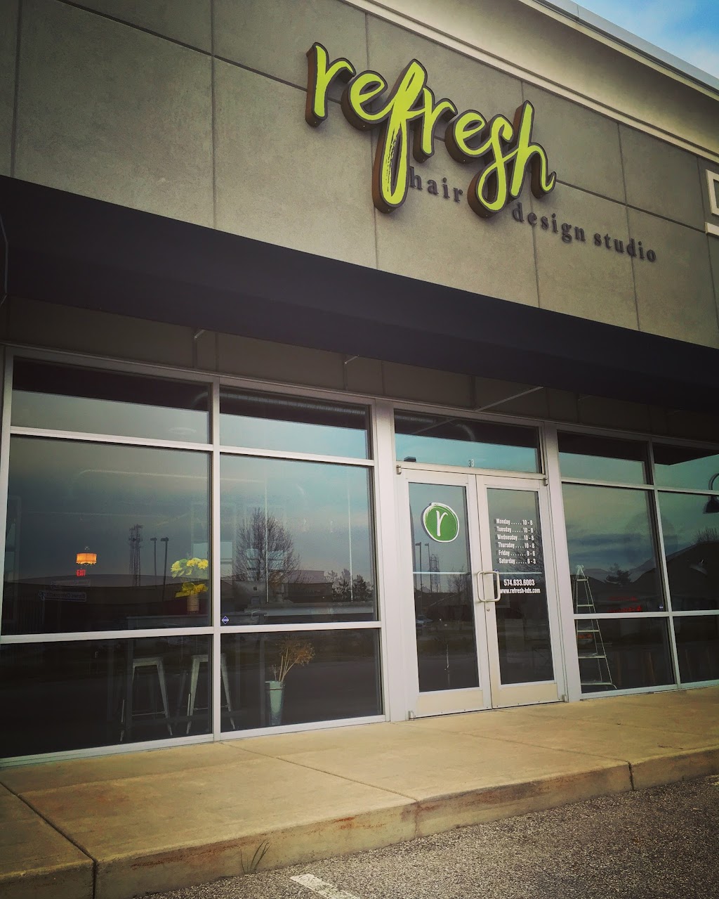 Refresh Hair Design Studio | 901 Parkway Ave #3, Elkhart, IN 46516, USA | Phone: (574) 633-6003