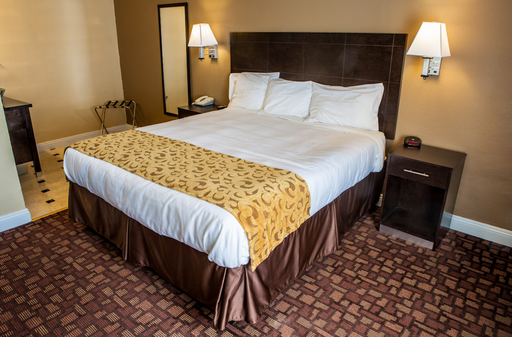 Marinwood Inn & Suites | 275 Alameda del Prado, Novato, CA 94949, USA | Phone: (415) 883-2406