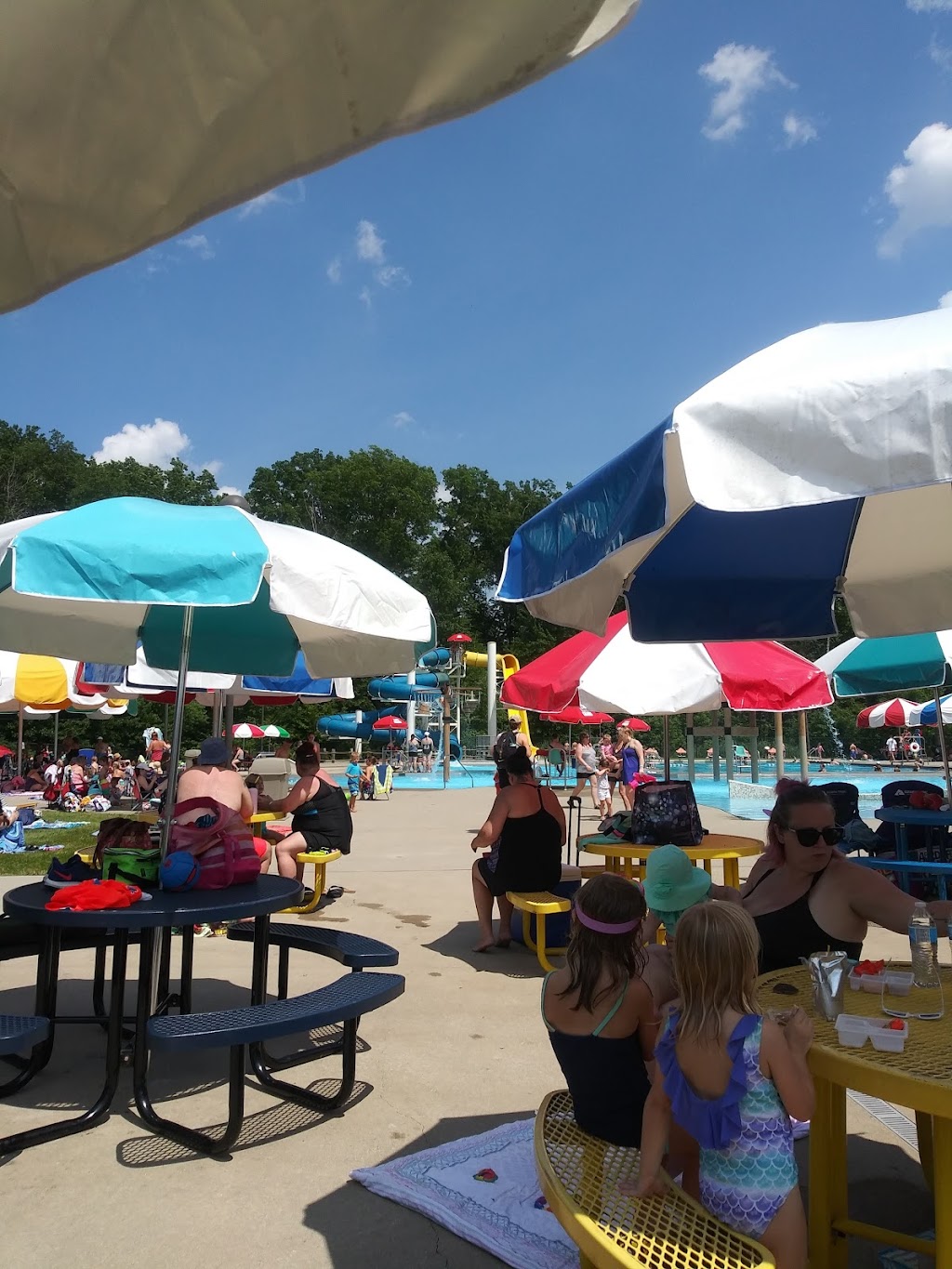 Maca Aquatic Center (Maca Pool) | 183 Maca Dr, Tallmadge, OH 44278, USA | Phone: (330) 633-2117