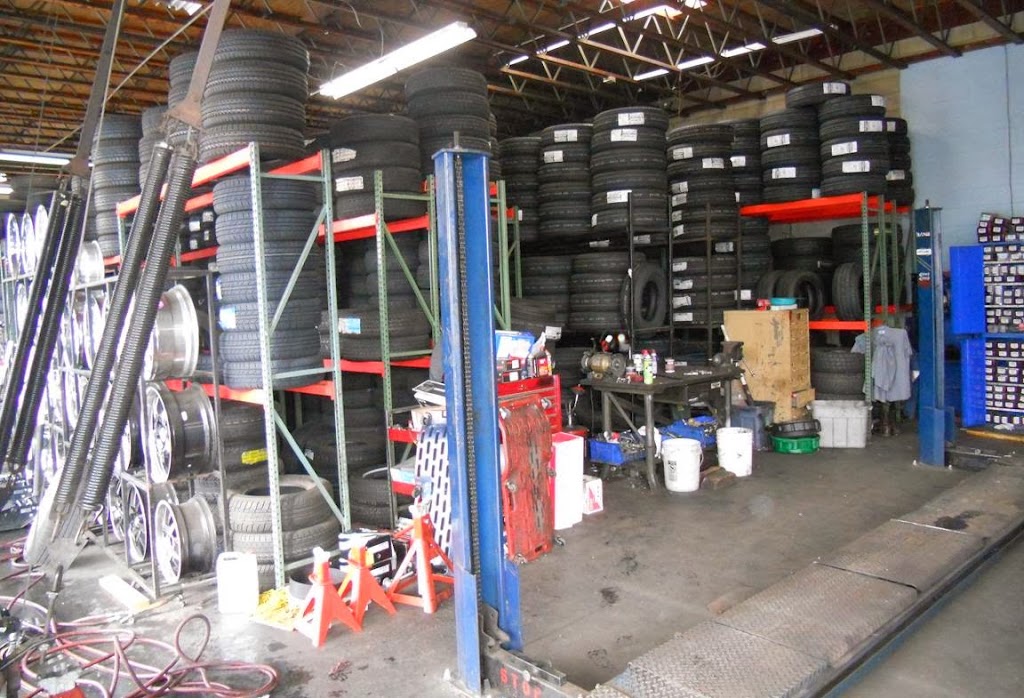 Salinas Tires and Wheels, Monte Vista | 131 S Monte Vista St, La Habra, CA 90631, USA | Phone: (562) 697-5475