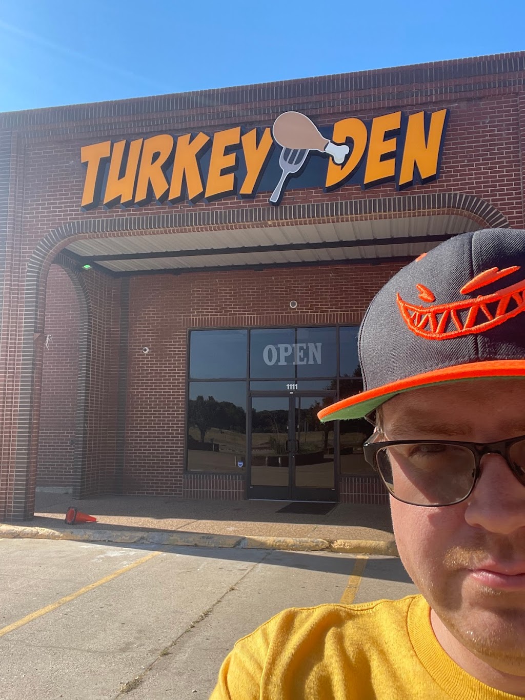 Turkey Den | 1201 Oakland Blvd Ste 1111, Fort Worth, TX 76103, USA | Phone: (682) 301-1031