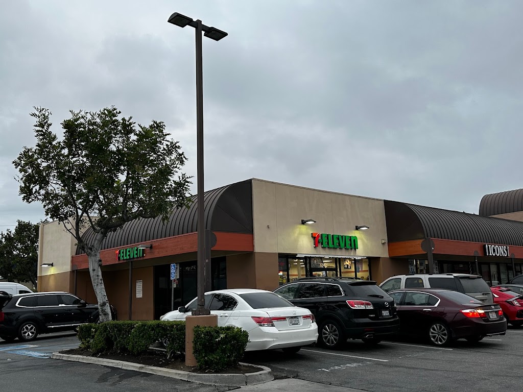 7-Eleven | 2242 S Grand Ave, Santa Ana, CA 92705, USA | Phone: (714) 966-5390