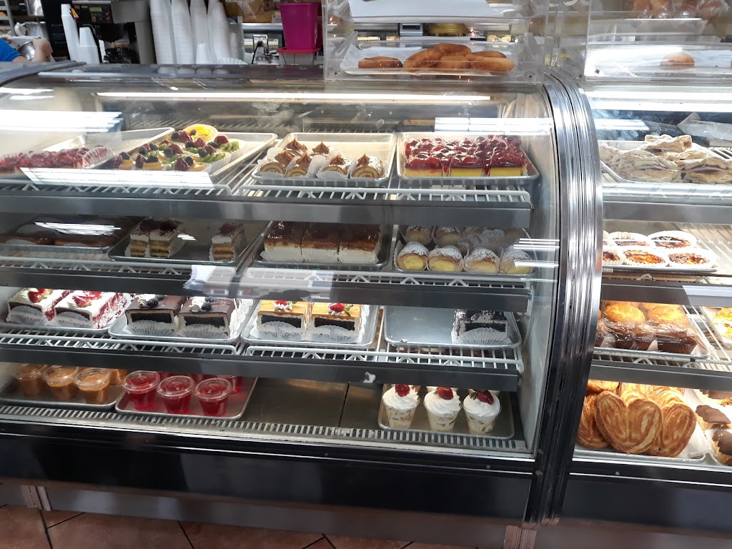 Sweet Clary Bakery | 501 Fulton St, Elizabethport, NJ 07206 | Phone: (908) 558-0900