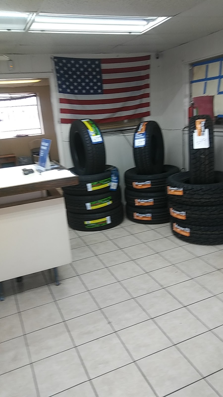 Greenville Discount Tire | 8207 Wesley St, Greenville, TX 75402, USA | Phone: (903) 455-4246