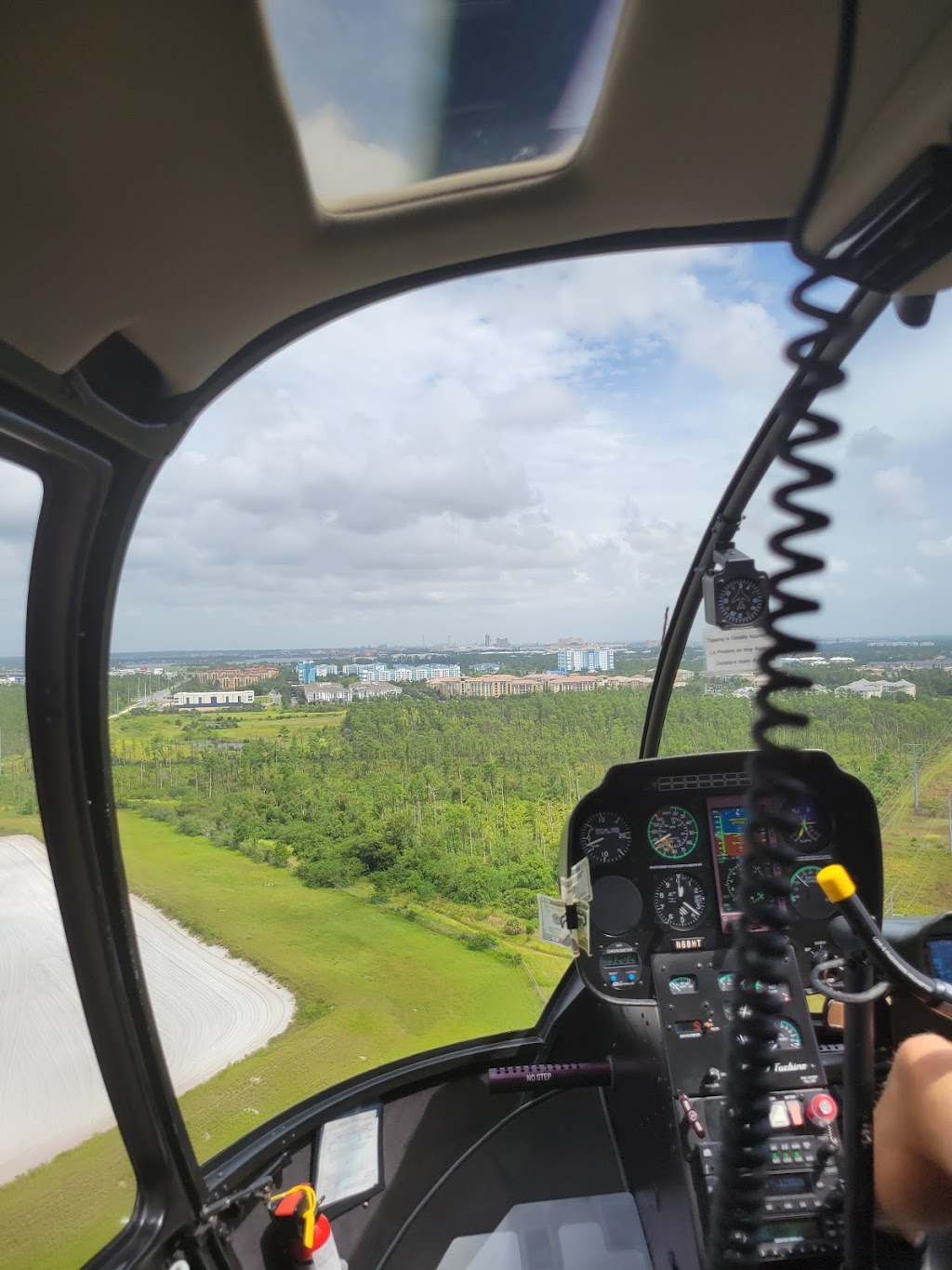 International Heli-Tours | 12651 International Dr South, Orlando, FL 32821, USA | Phone: (407) 239-8687