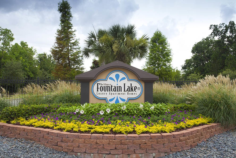 The Village at Fountain Lake Apartments | 2419 W Orice Roth Rd, Gonzales, LA 70737, USA | Phone: (225) 725-9735