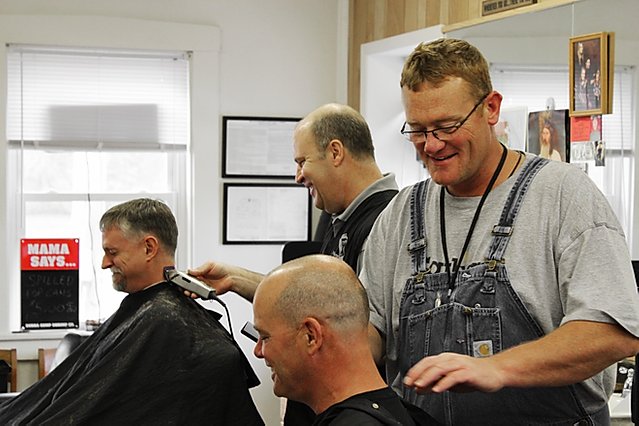 Red Lion Barber Shop | 2460 OH-122 West, Lebanon, OH 45036, USA | Phone: (513) 292-6538