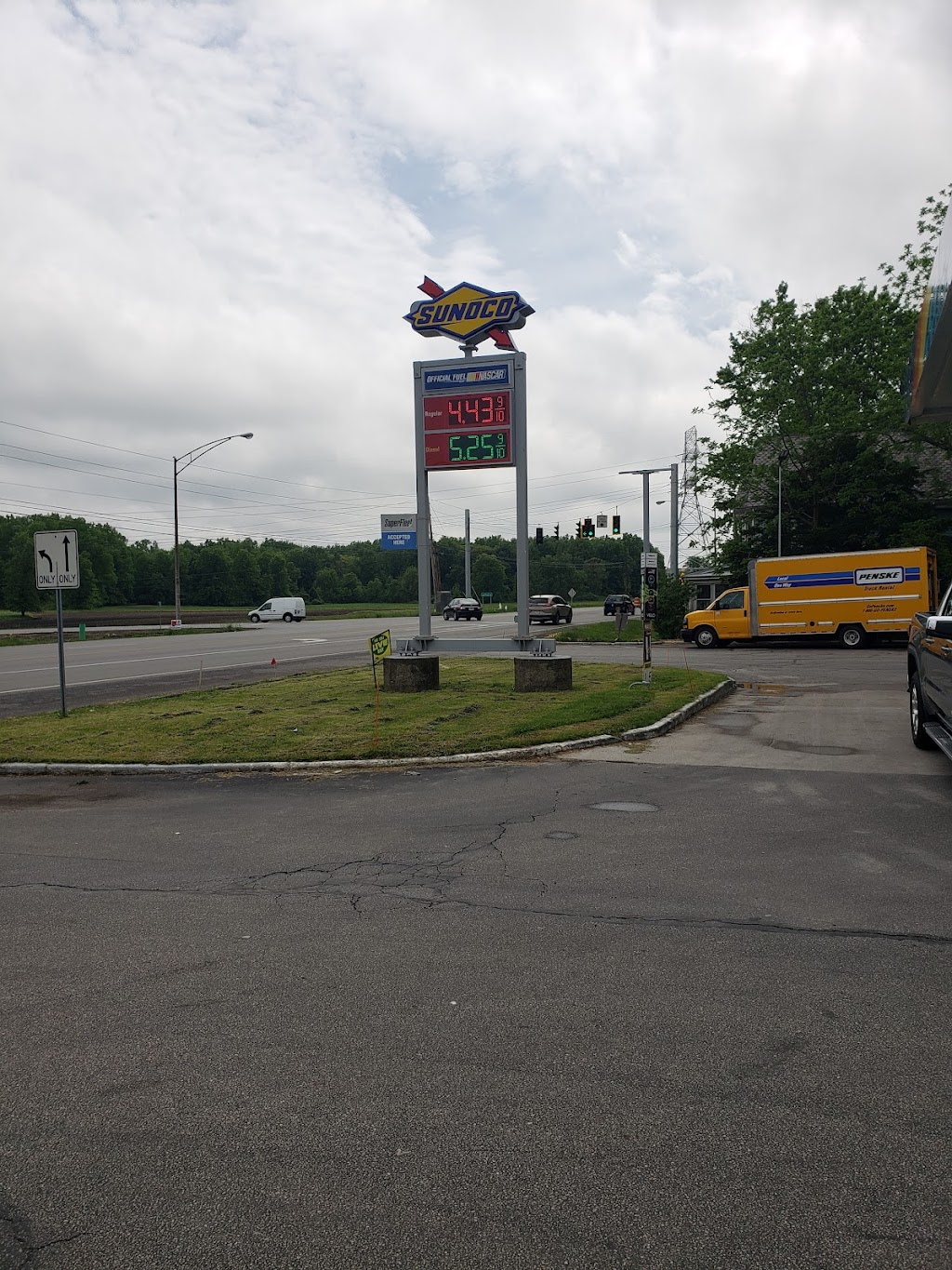 Sunoco Stop N Go | 43520 Middle Ridge Rd, Lorain, OH 44053, USA | Phone: (440) 233-0053