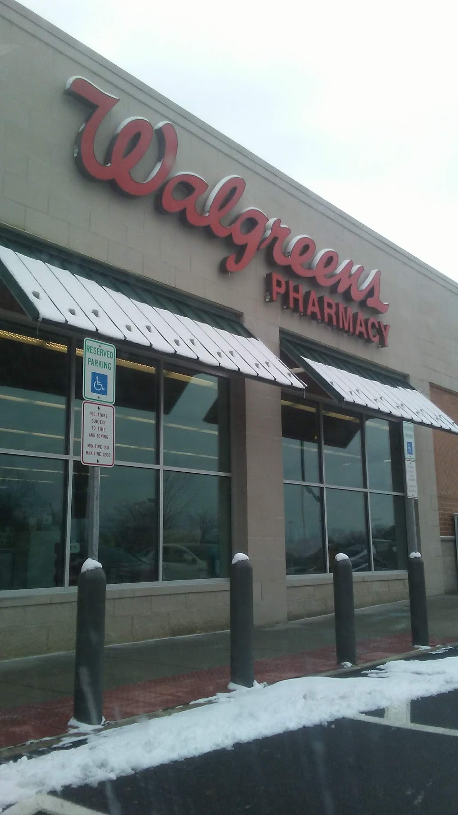 Walgreens | 300 N Bradford Ave, West Chester, PA 19380, USA | Phone: (610) 696-0145