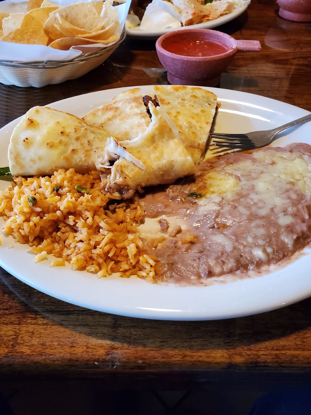 Los Rancheros Mexican Grill | 2531 Rocky Ridge Rd, Vestavia Hills, AL 35243, USA | Phone: (205) 823-0911