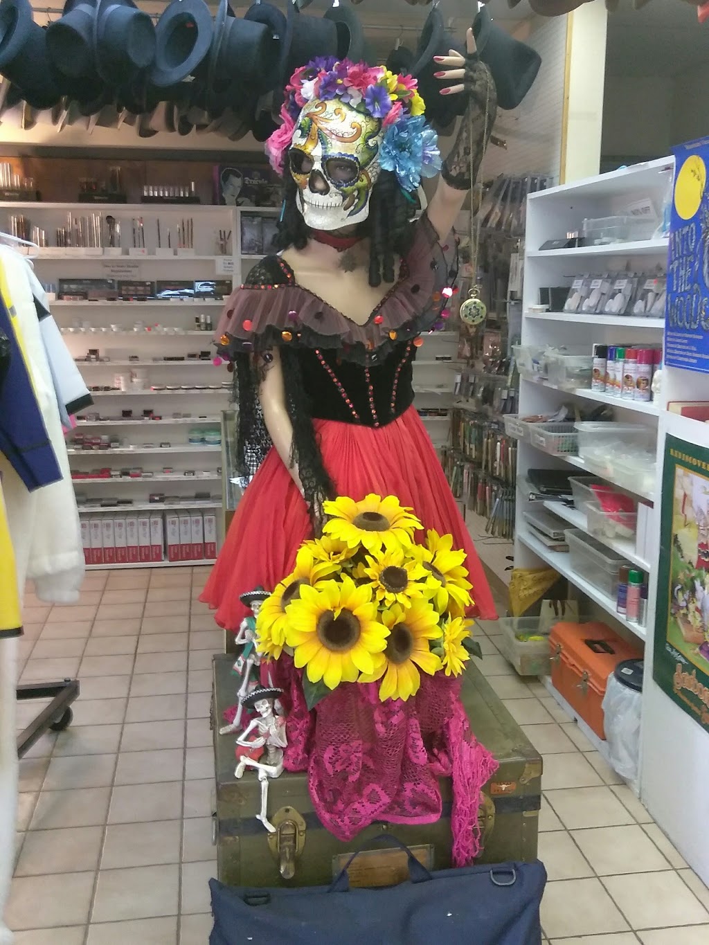 Costumes By Dusty | 324 Exchange Dr, Arlington, TX 76011, USA | Phone: (817) 548-5767