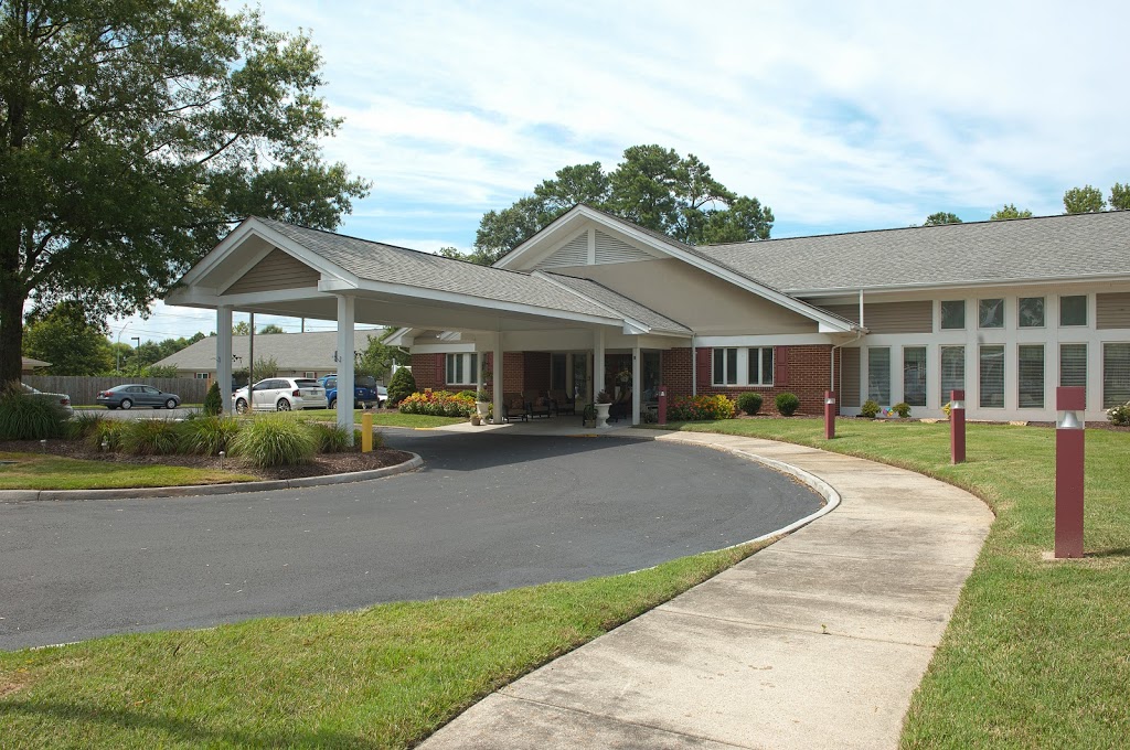 Commonwealth Senior Living at Churchland House | 4916 W Norfolk Rd, Portsmouth, VA 23703, USA | Phone: (757) 483-1780