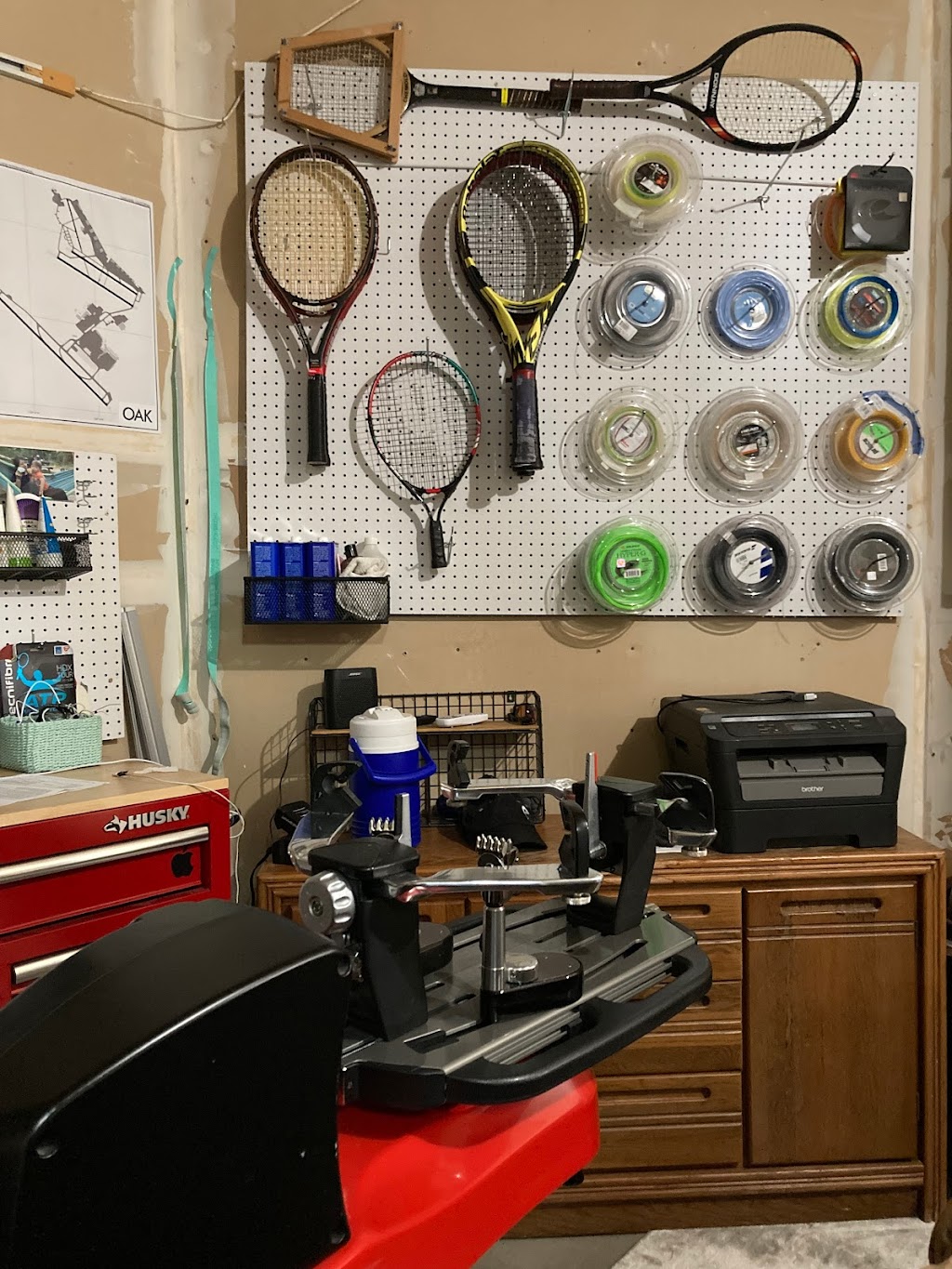 Joshs Racquet Stringing | 5543 Civic Terrace Ave, Newark, CA 94560, USA | Phone: (510) 203-7836