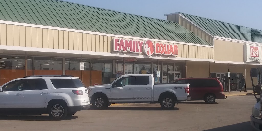 Family Dollar | 739 S Centerville Rd Sturgis Plaza, Sturgis, MI 49091, USA | Phone: (269) 319-4157