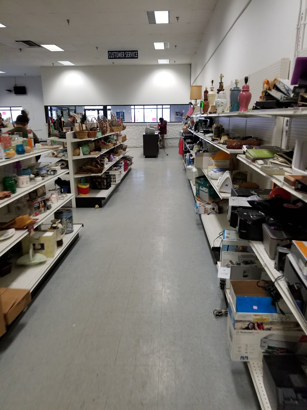 Goodwill Oregon | 3249 Navarre Ave, Oregon, OH 43616, USA | Phone: (419) 214-3088