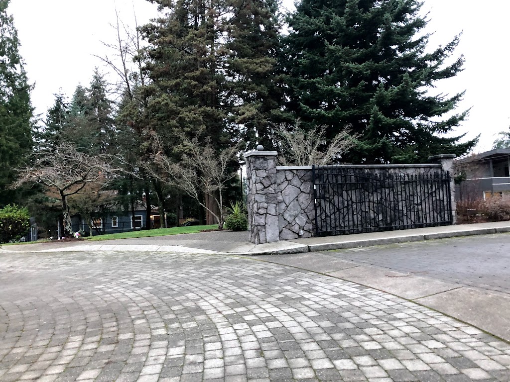 Kirkland Cemetery | 8100 122nd Ave NE, Kirkland, WA 98033, USA | Phone: (425) 587-3140