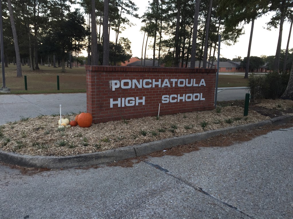 Ponchatoula High School | 19452 LA-22, Ponchatoula, LA 70454, USA | Phone: (985) 386-3514