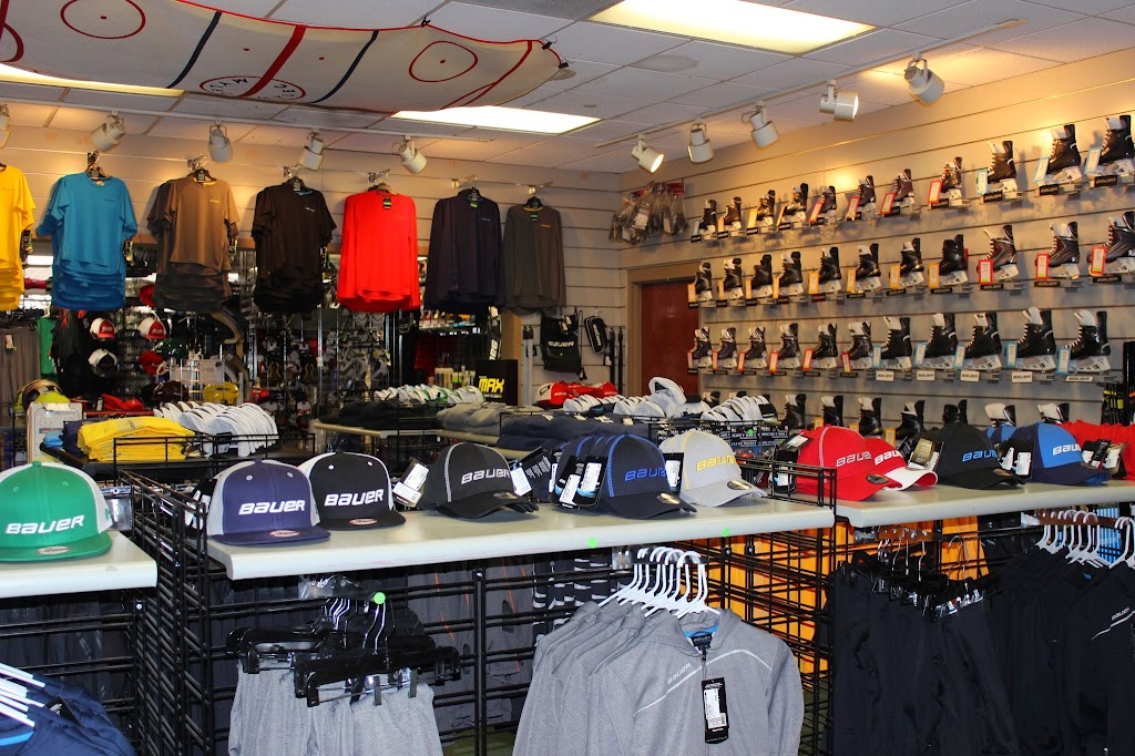 B&R Sports | 13333 Telegraph Rd, Taylor, MI 48180, USA | Phone: (734) 374-8130