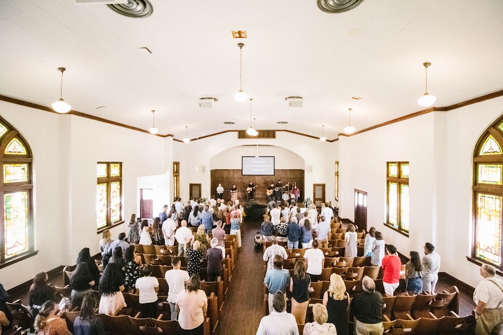 The Church at Junius Heights | The Milton Greer Building, 5429 Reiger Ave, Dallas, TX 75214, USA | Phone: (214) 484-1055