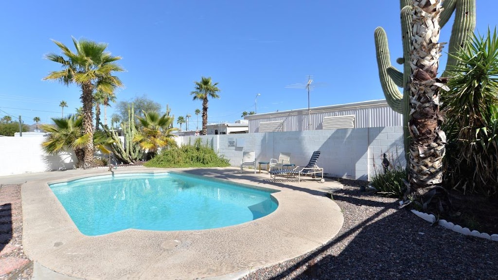 Sundowner | 105 N Delaware Dr, Apache Junction, AZ 85120, USA | Phone: (480) 982-2521