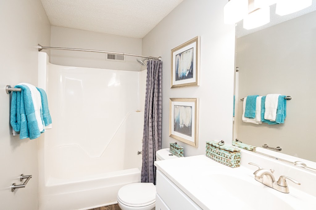 Hyde Park Townhomes | 4223 Hyde Park Dr, Chester, VA 23831, USA | Phone: (804) 212-2022