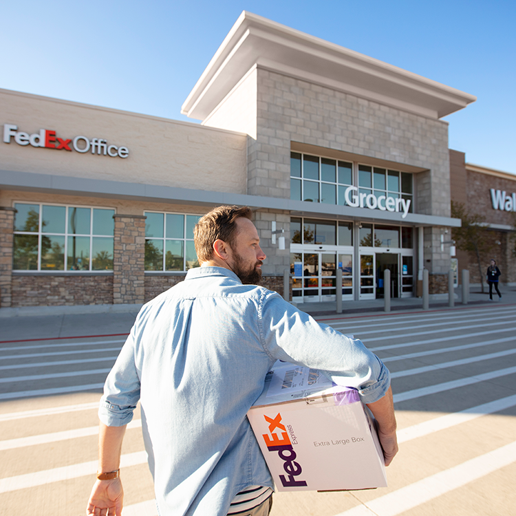 FedEx Office Print & Ship Center | 1700 Dallas Pkwy, Plano, TX 75093, USA | Phone: (972) 454-5171